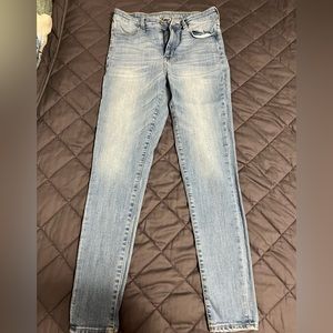 American Eagle Super High Rise Jegging